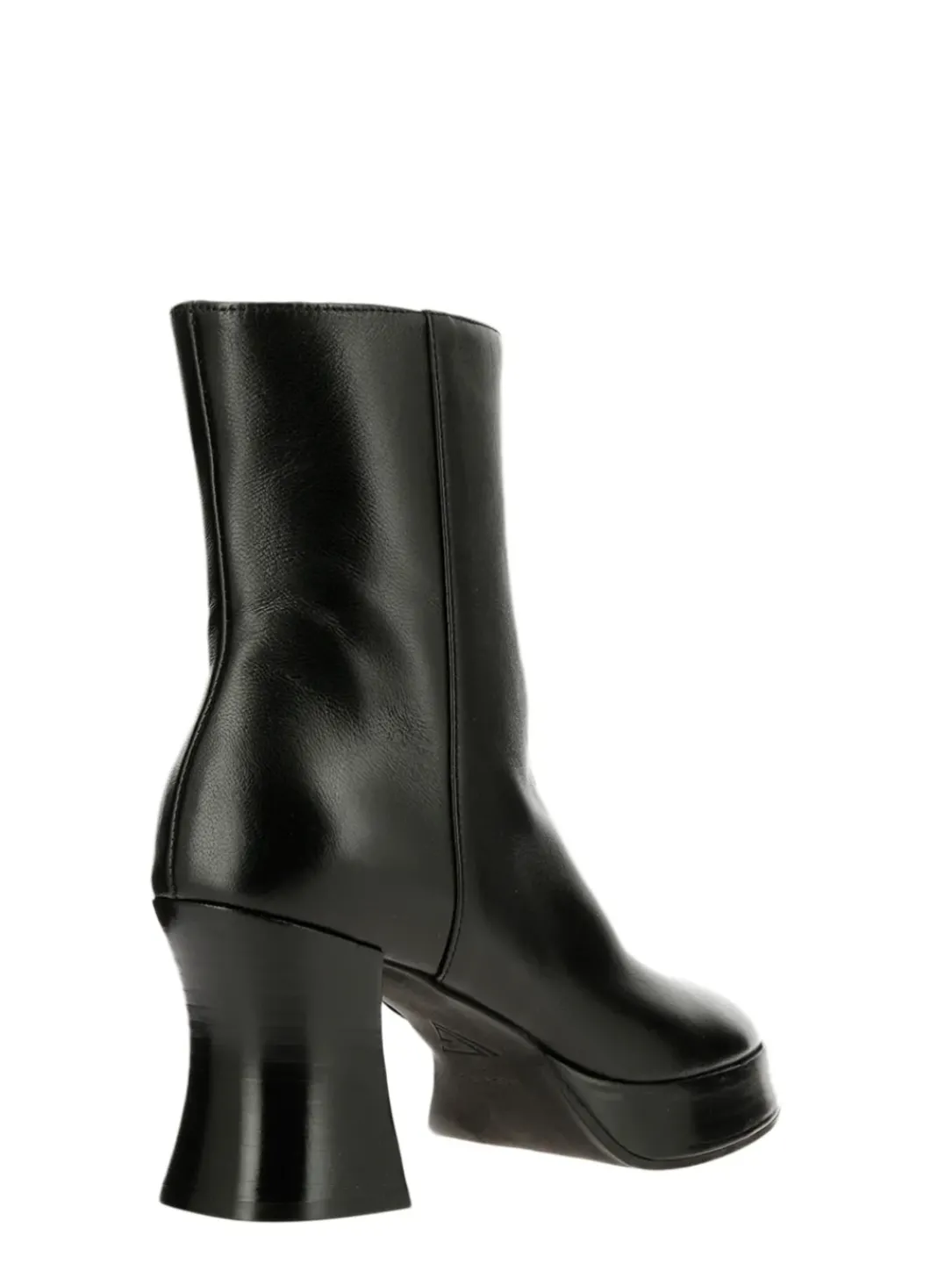 JI8003 NERO
