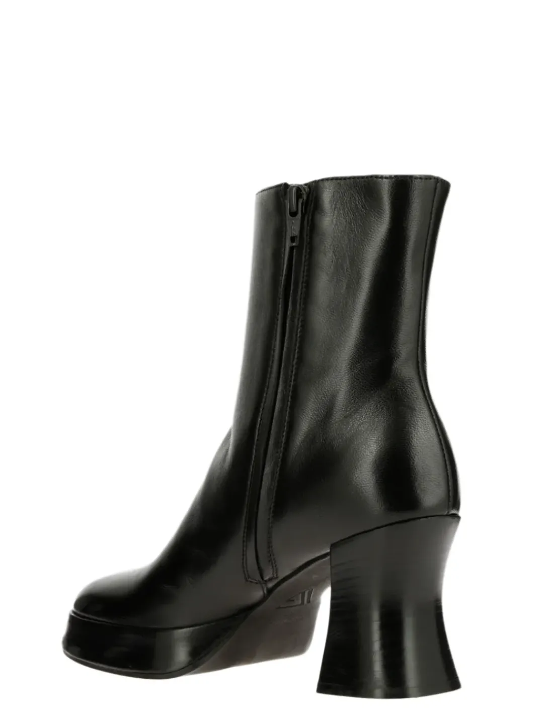 JI8003 NERO