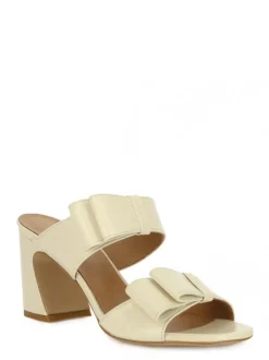 L6702 VANILLA